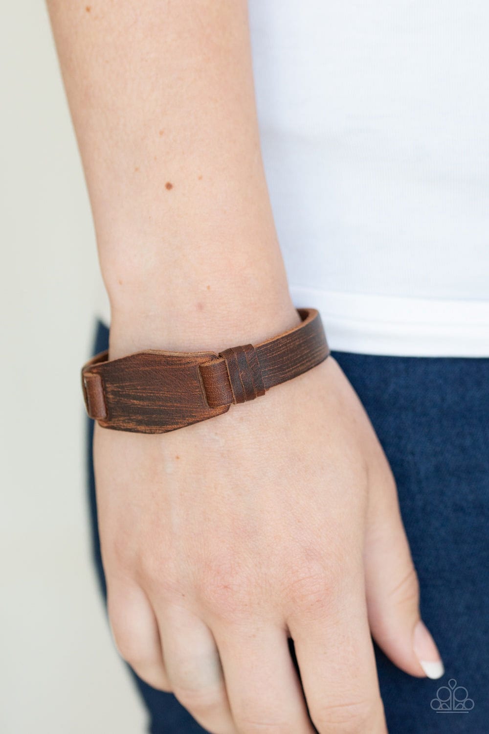 Paparazzi Accessories Bracelet Plainly Pioneer - Brown