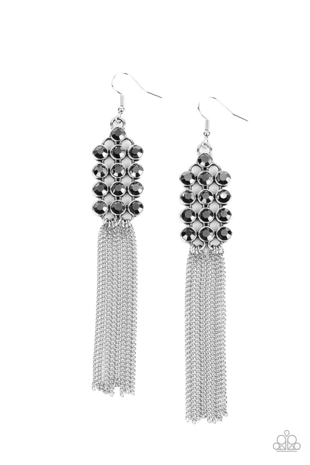 Paparazzi Accessories Earring Tasteful Tassel - Silver