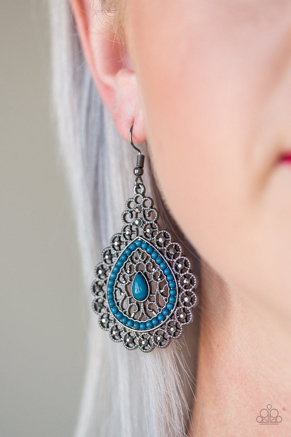 Paparazzi Accessories Earrings Carnival Courtesan - Blue