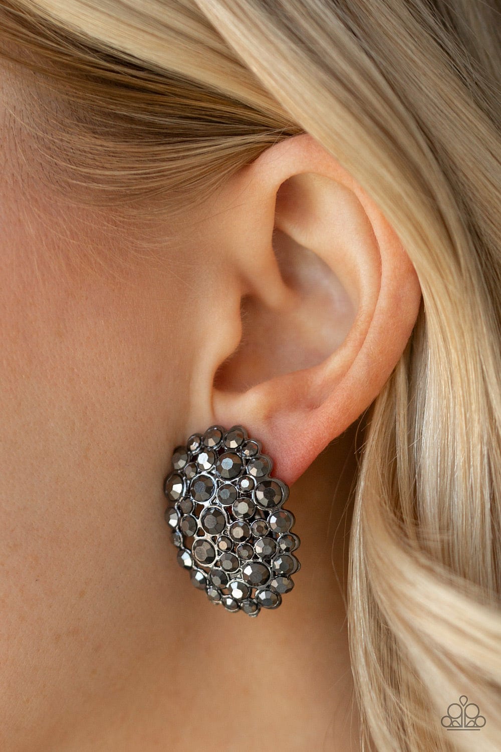 Paparazzi Accessories Earrings Daring Dazzle - Black