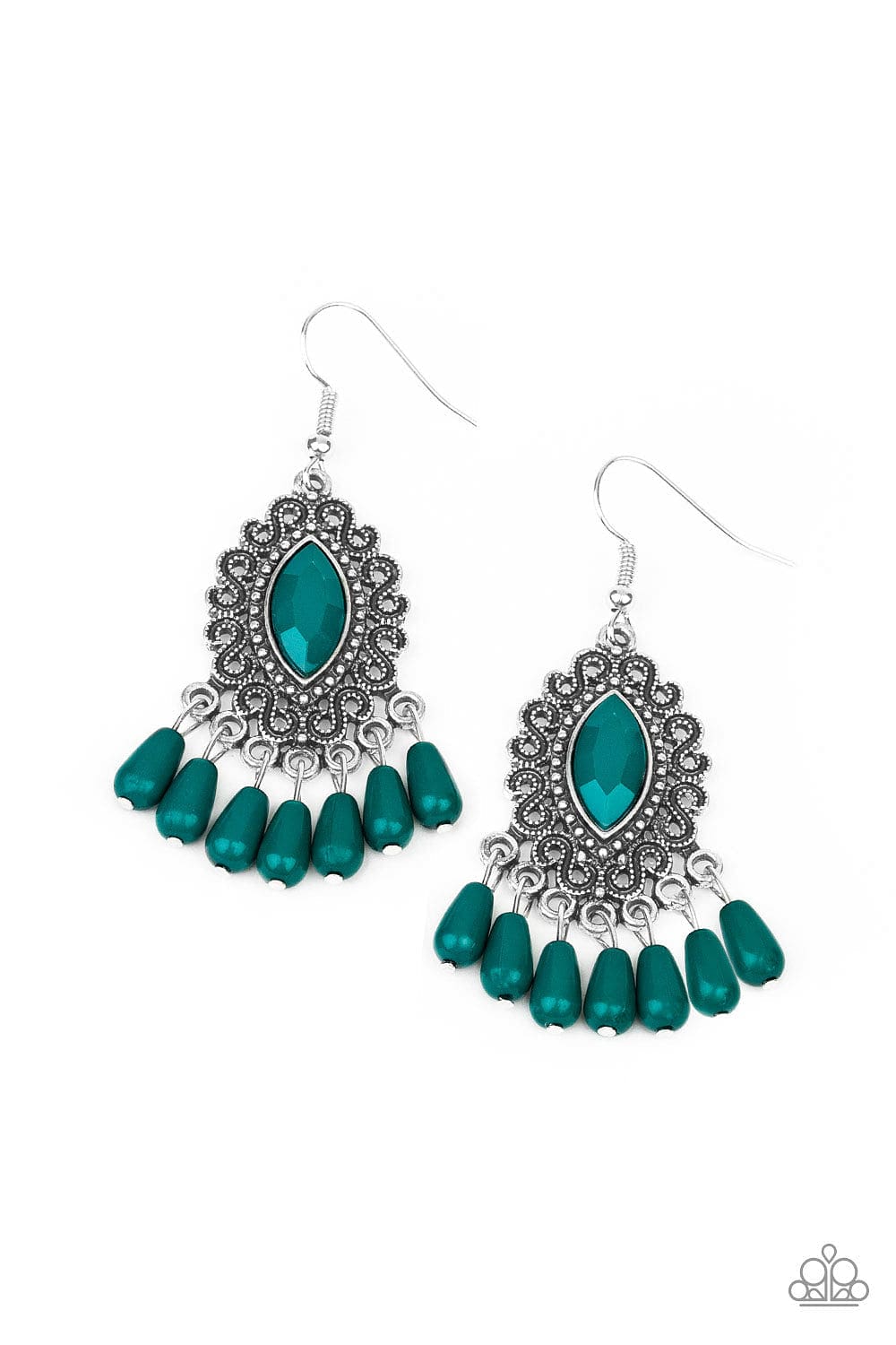 Paparazzi Accessories Earrings Private Villa - Green