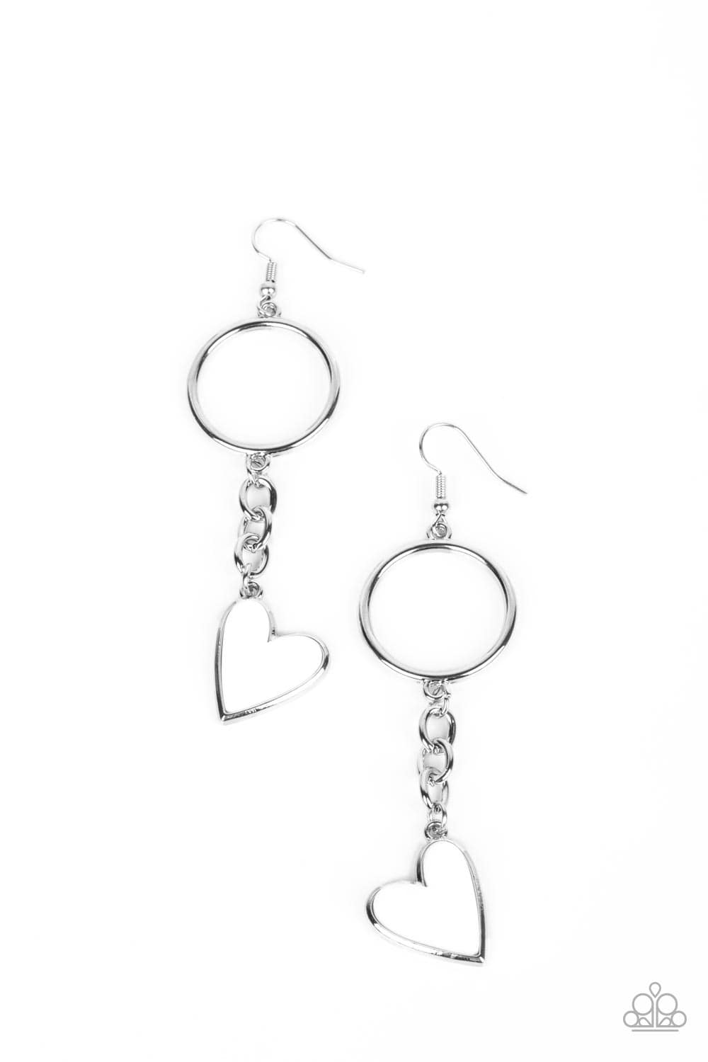 Paparazzi Accessories Jewelry Don’t Miss a HEARTBEAT - White