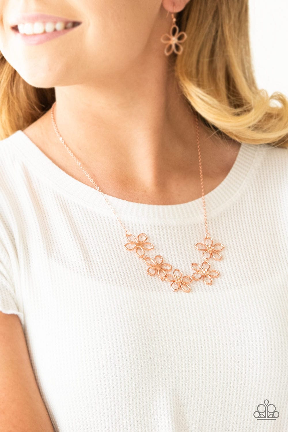 Paparazzi Accessories Necklace Hoppin Hibiscus - Copper
