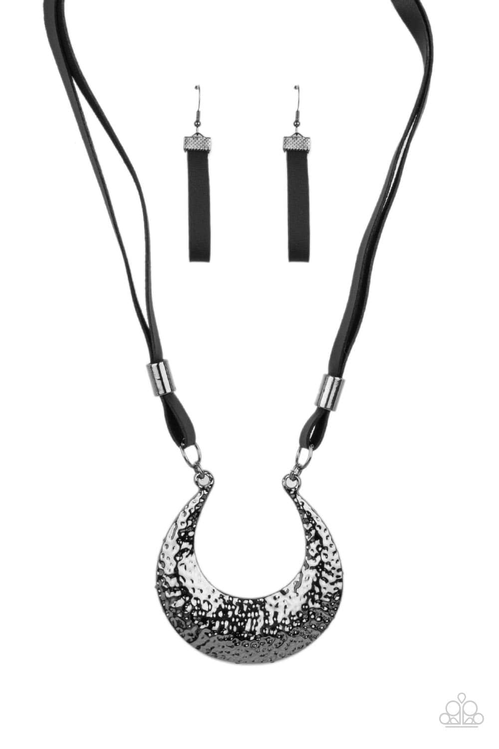Paparazzi Accessories Necklace Majorly Moonstruck - Black