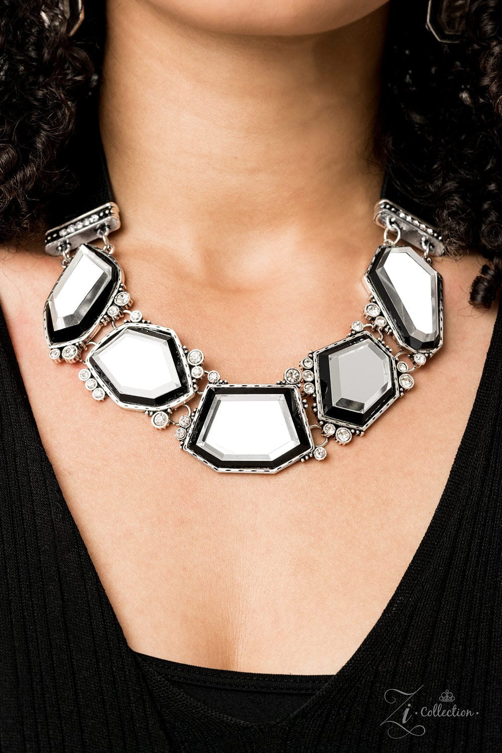 Paparazzi Accessories Necklace Rivalry
