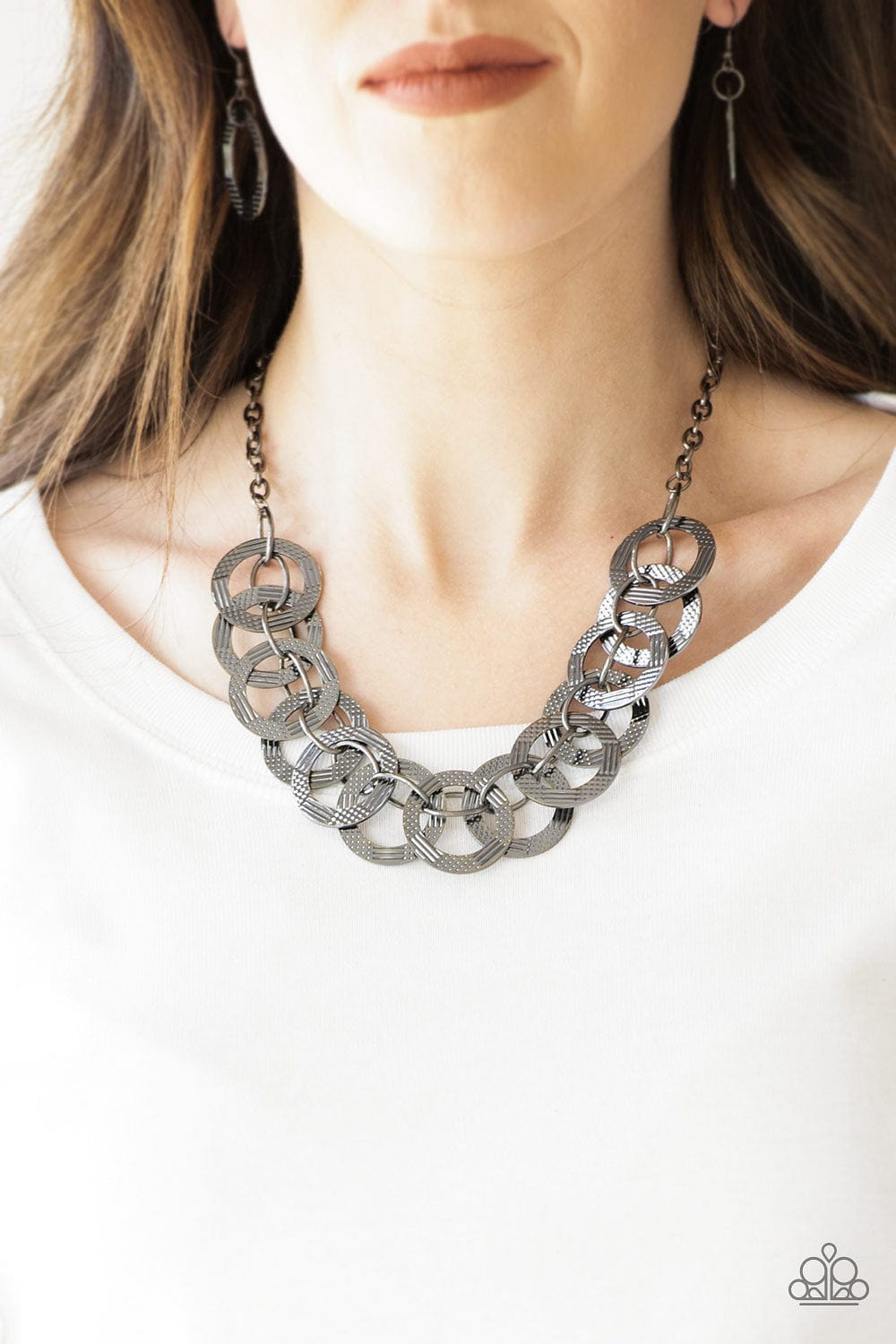 Paparazzi Accessories Necklace The Main Contender - Black