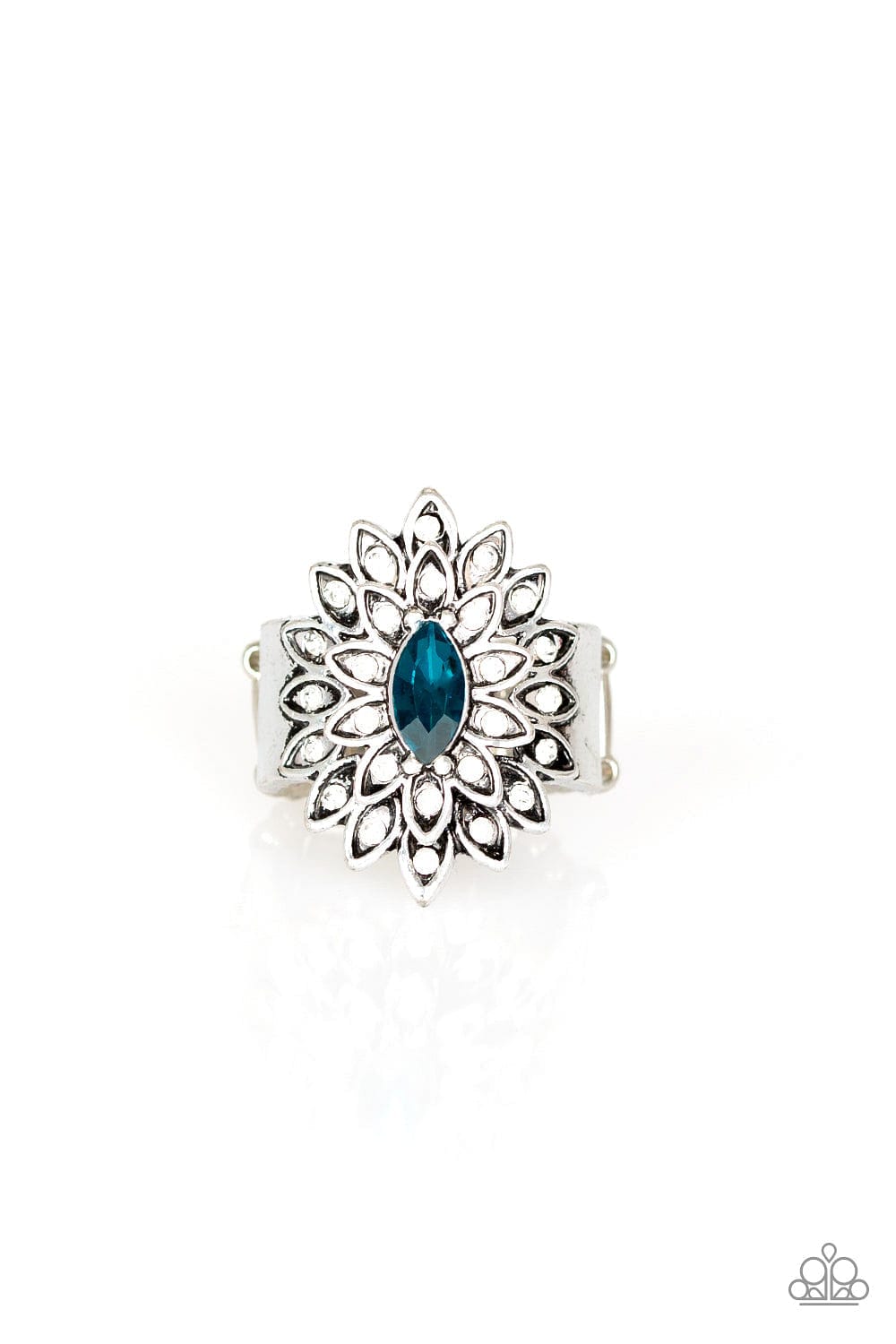 Paparazzi Accessories Ring Blooming Fireworks - Blue