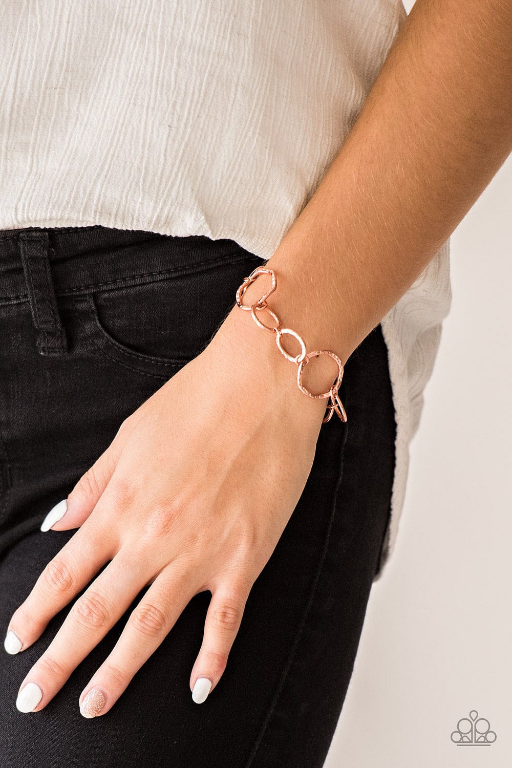 Paparazzi Accessories Bracelet Ring Up The Curtain - Copper