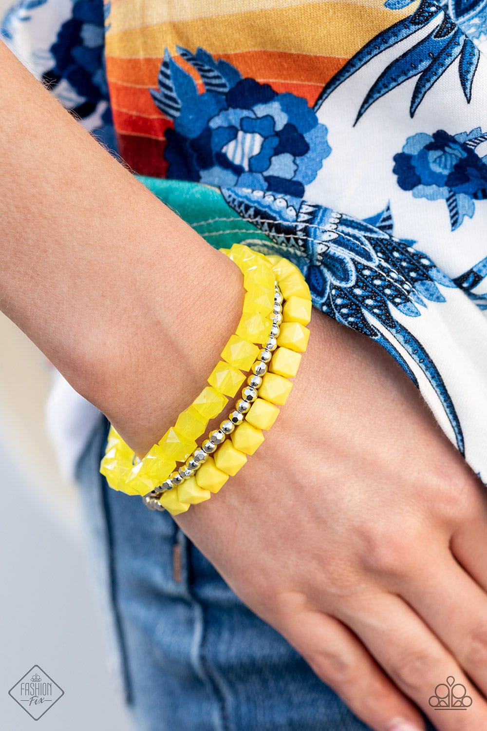 Paparazzi Accessories Bracelet Vacay Vagabond - Yellow