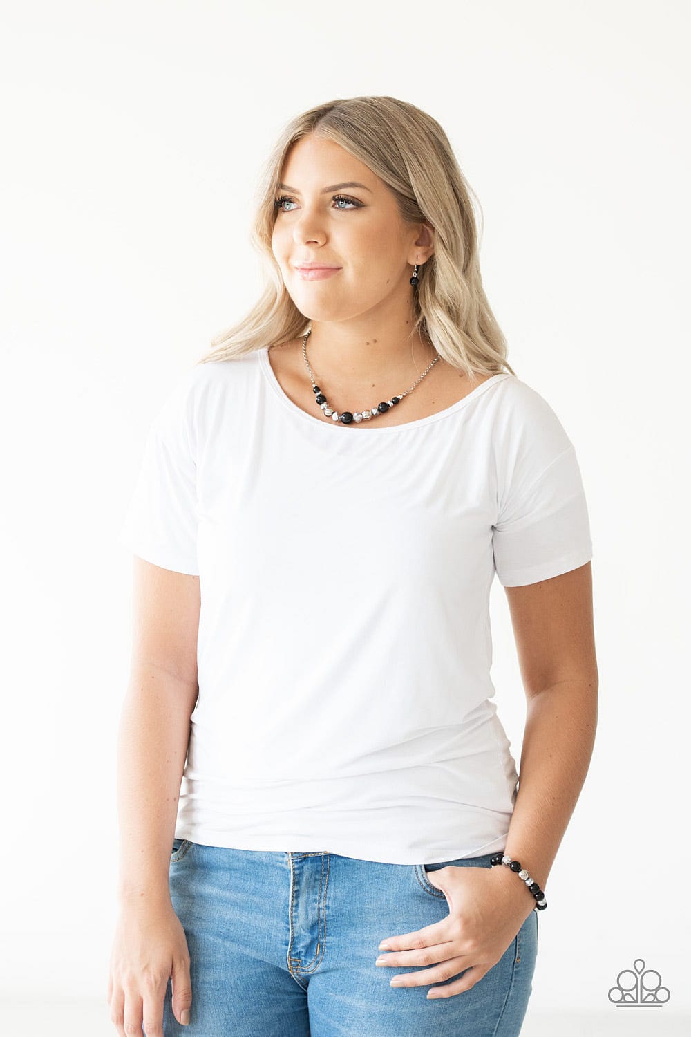 Paparazzi Accessories Bracelet Very VIP -Black