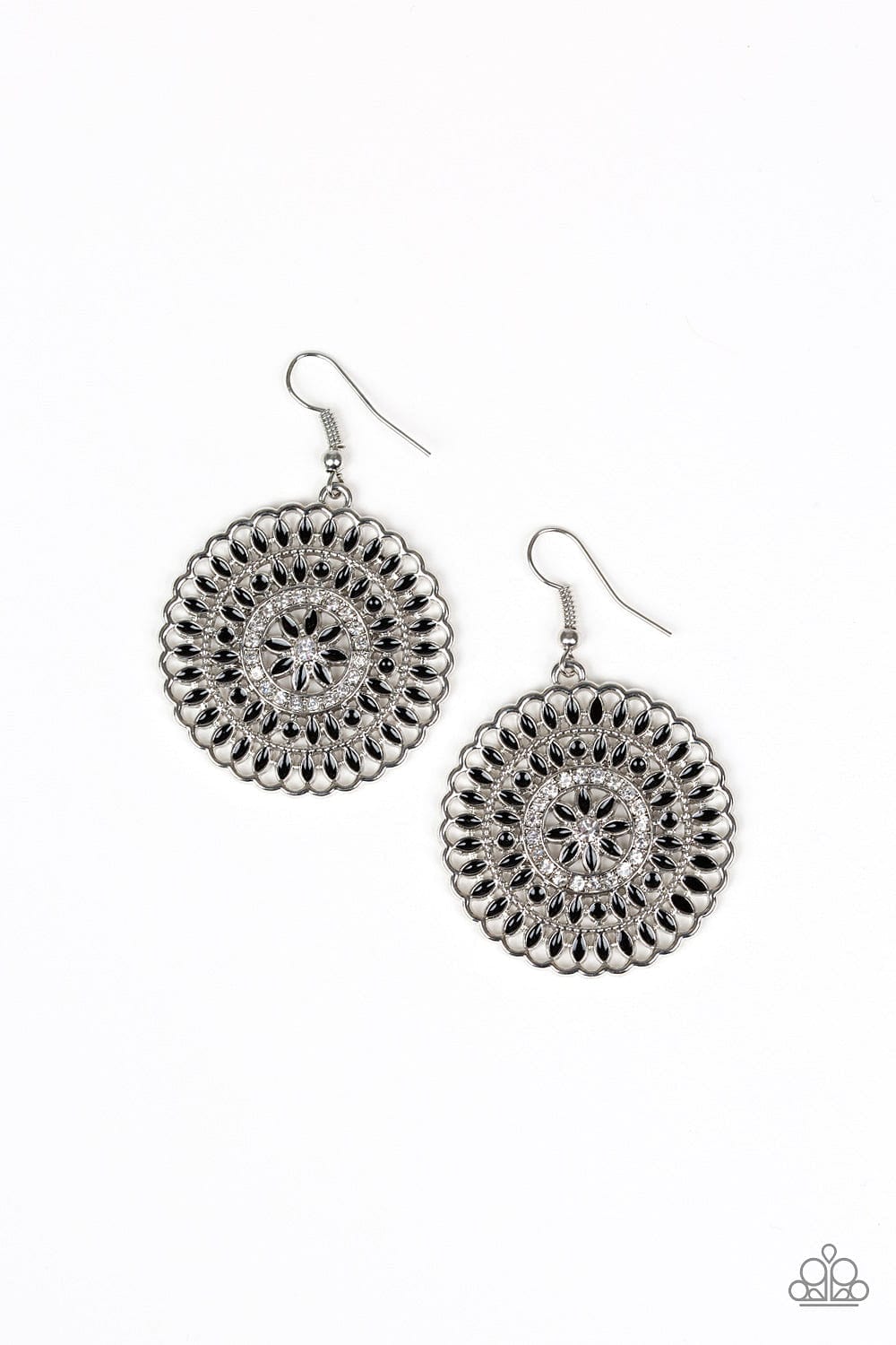 Paparazzi Accessories Earrings PINWHEEL and Deal - Black