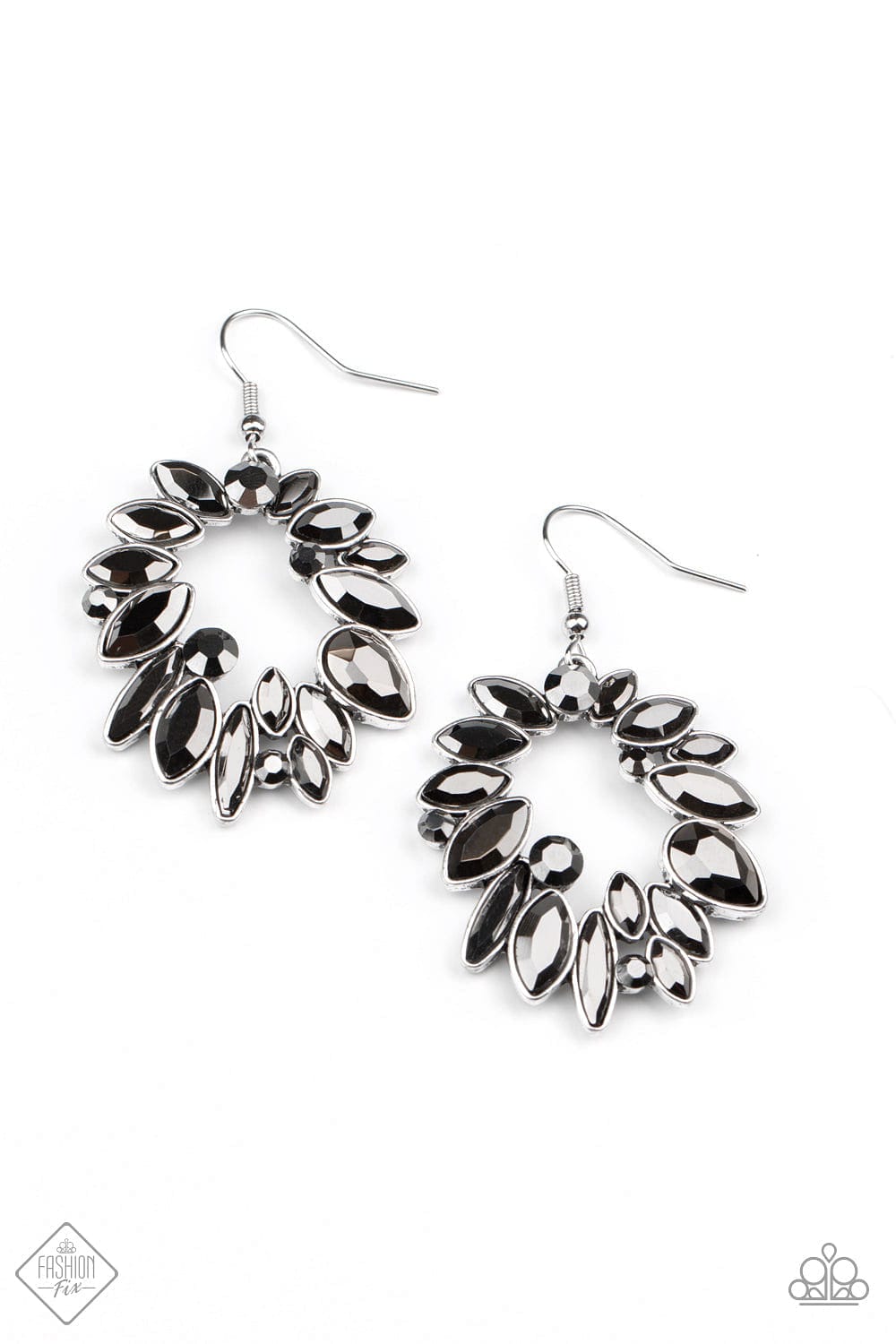 Paparazzi Accessories Earrings Try as I DYNAMITE - Silver