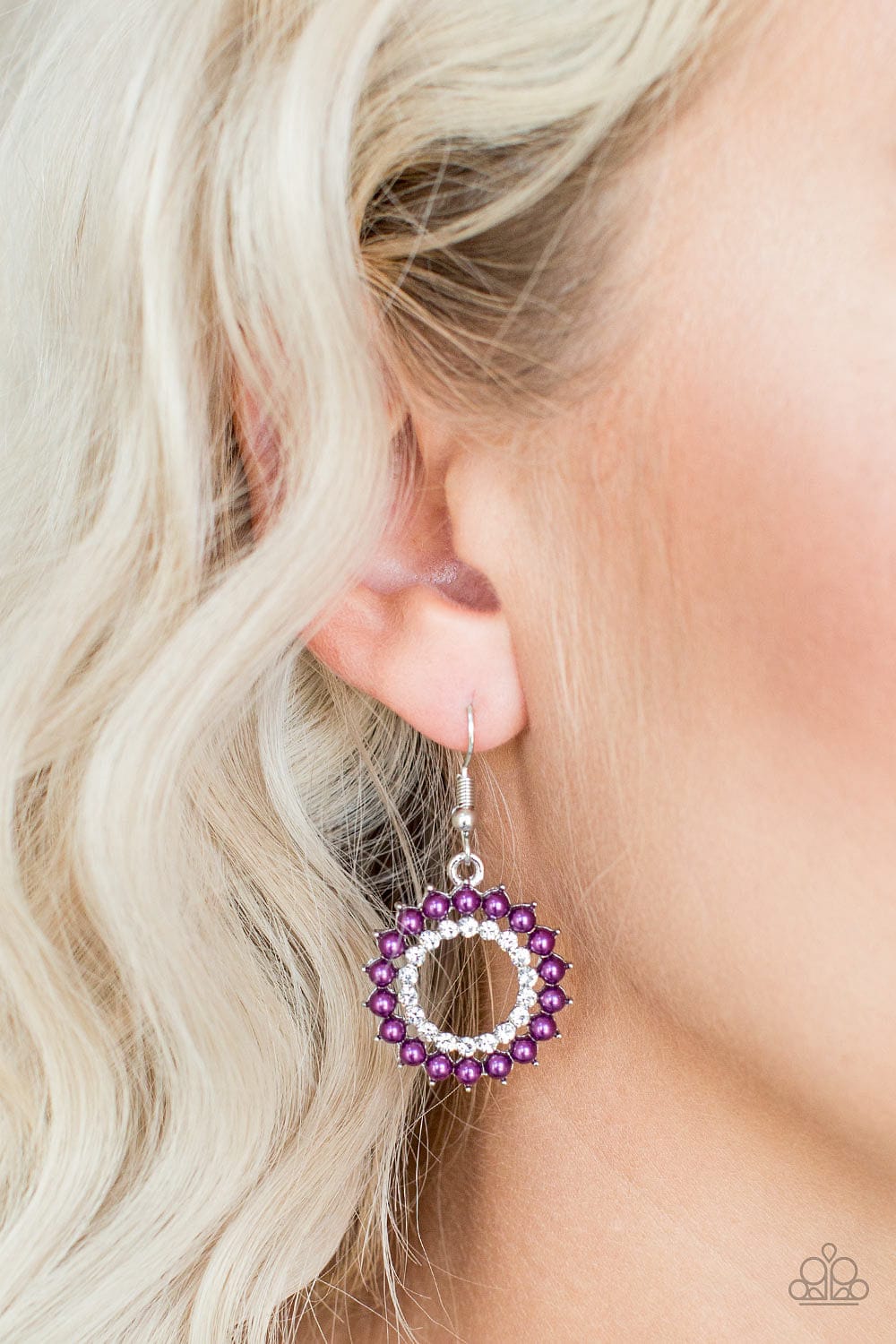 Paparazzi Accessories Earrings Wreathed In Radiance - Purple