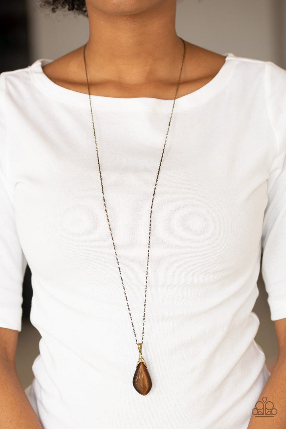 Paparazzi Accessories Necklace Friends In GLOW Places - Brass