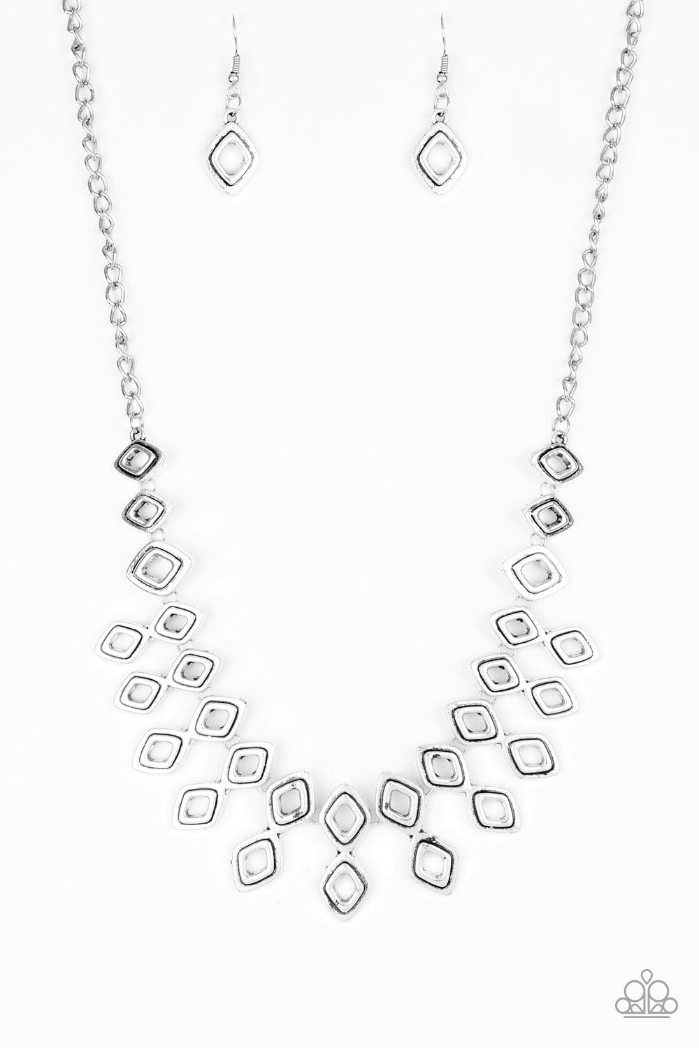 Paparazzi Accessories Necklace Geocentric - Silver