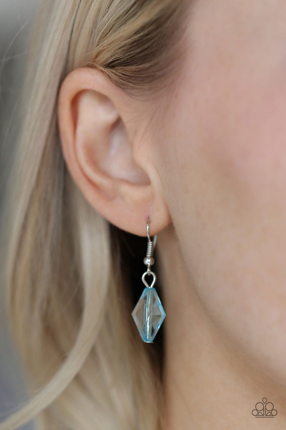 Paparazzi Accessories Necklace GLOW And Steady Wins The Race - Blue