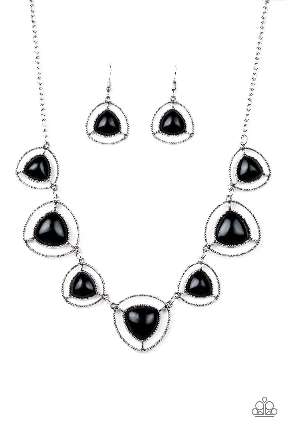 Paparazzi Accessories Necklace Make A Point - Black