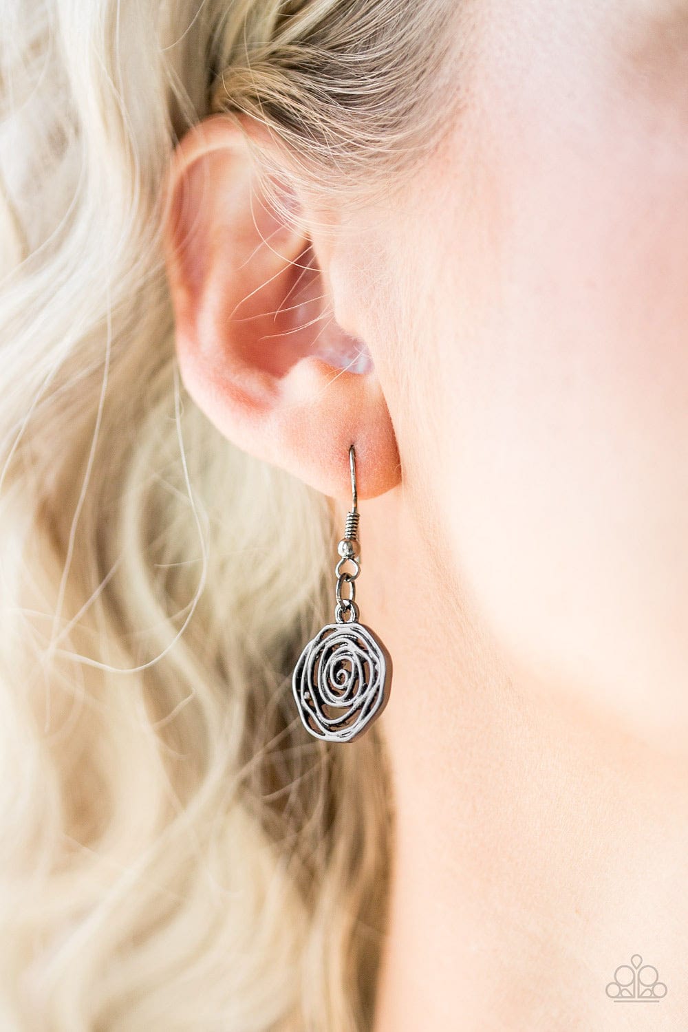 Paparazzi Accessories Necklace Rosy Rosette - Black