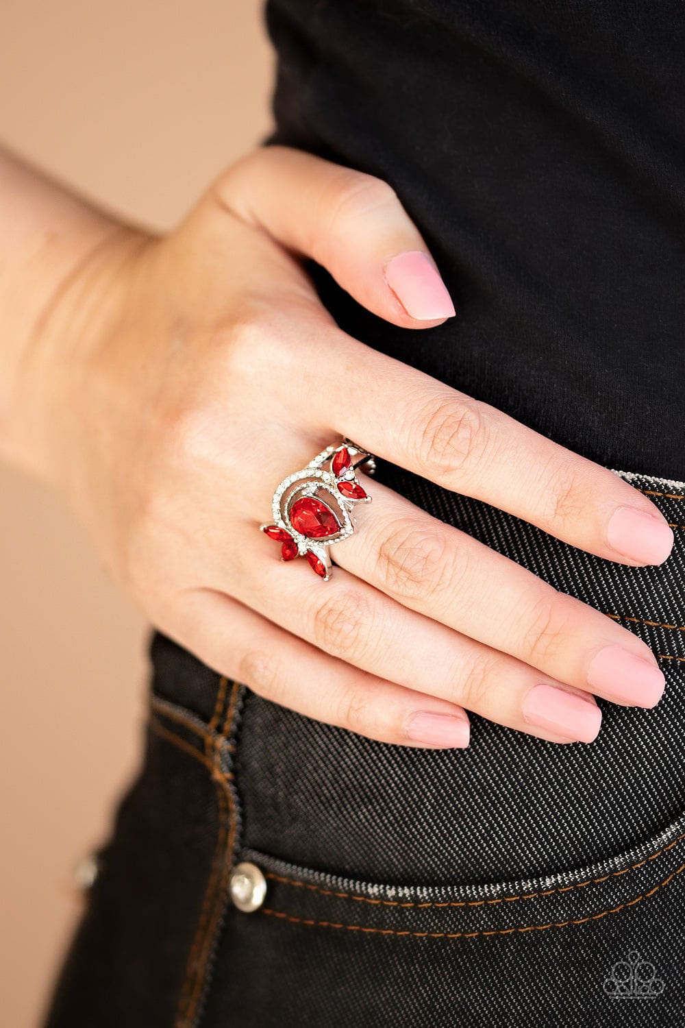 Paparazzi Accessories Ring Eden Elegance - Red