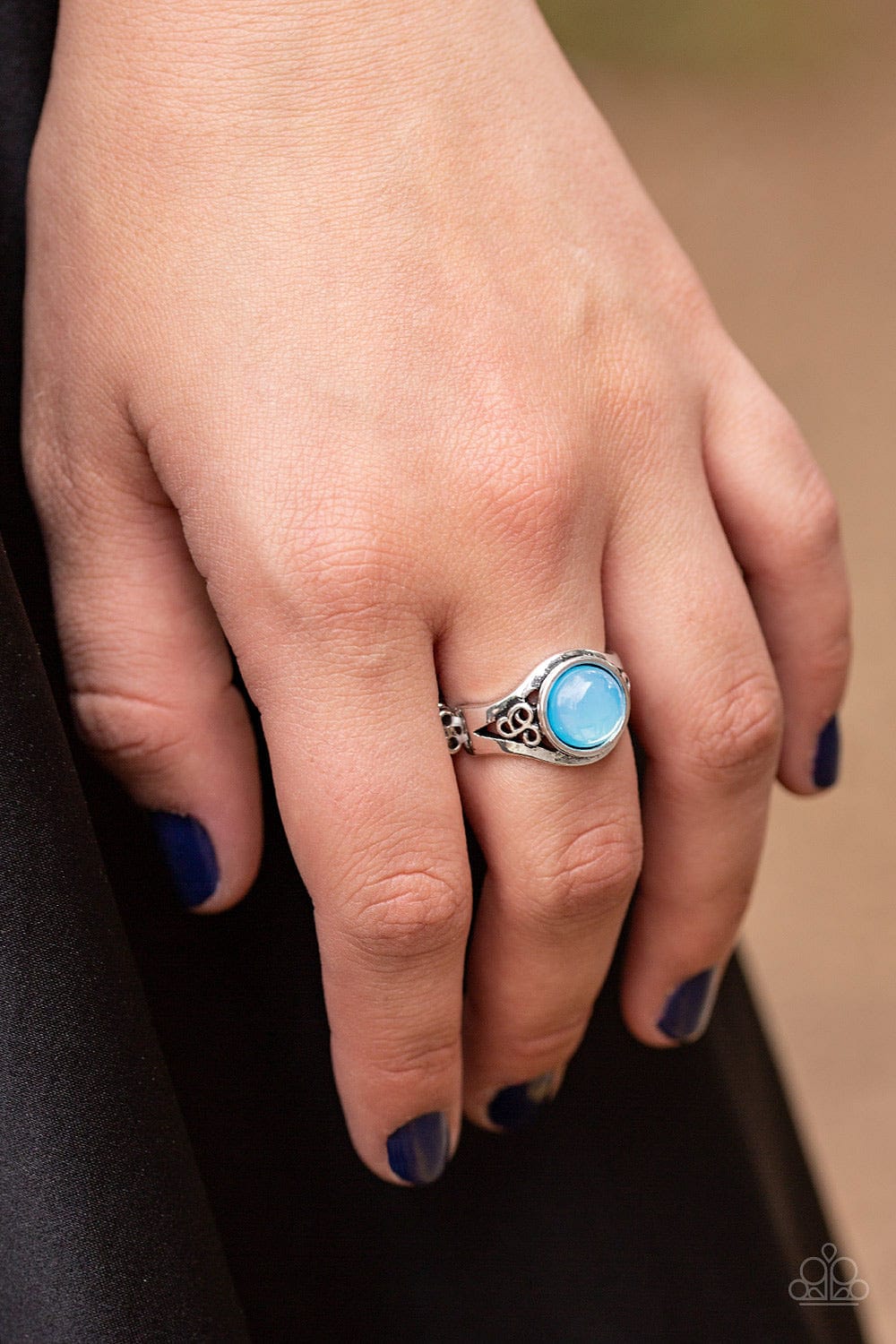 Paparazzi Accessories Ring It Just Goes To GLOW - Blue
