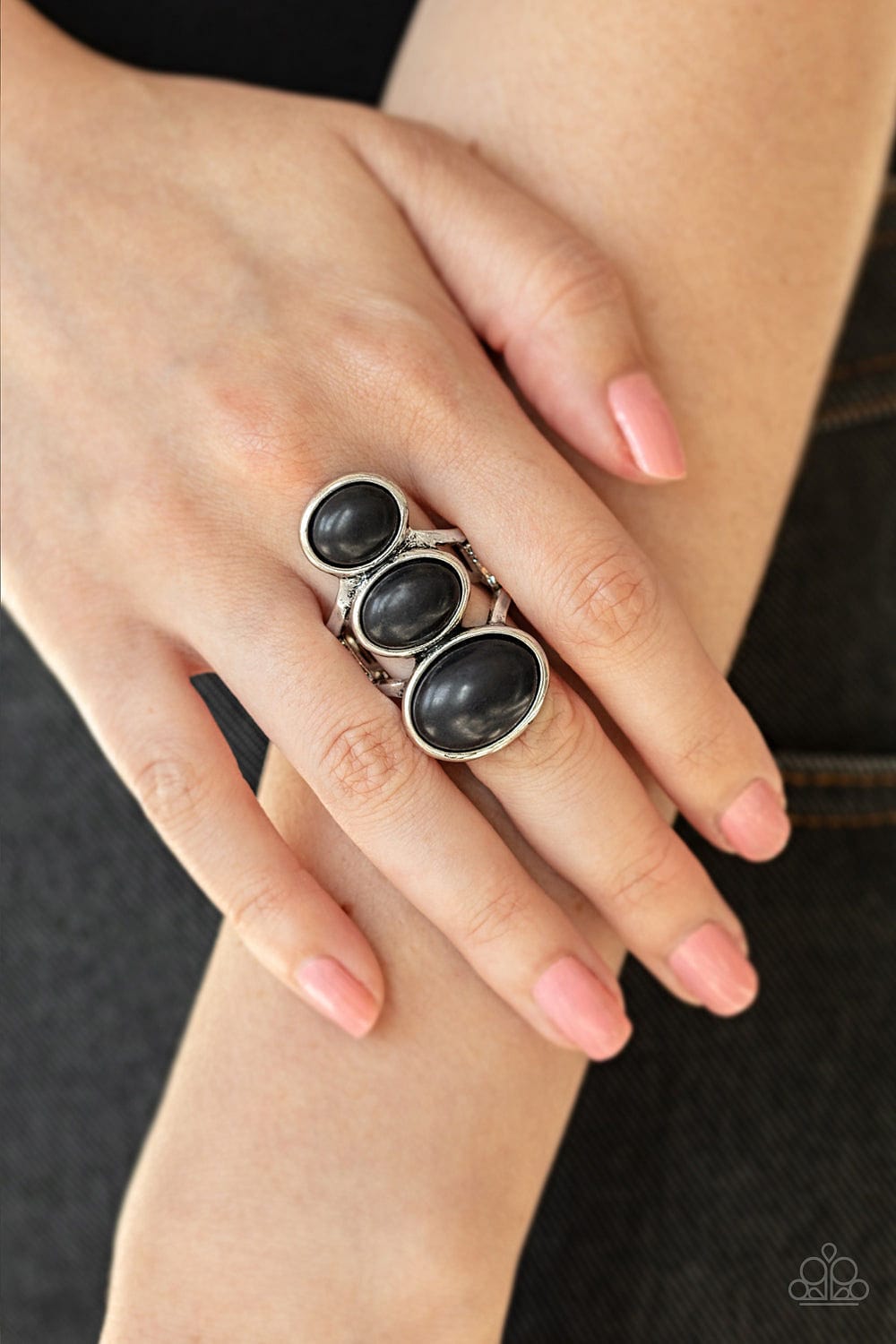 Paparazzi Accessories Ring Rural Revolution - Black