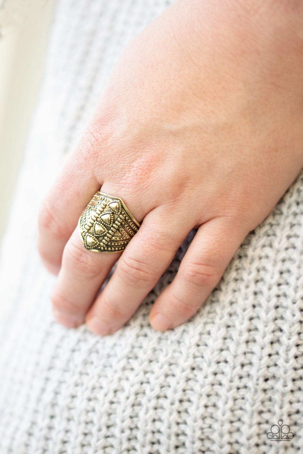 Paparazzi Accessories Ring Texture Tracker - Brass