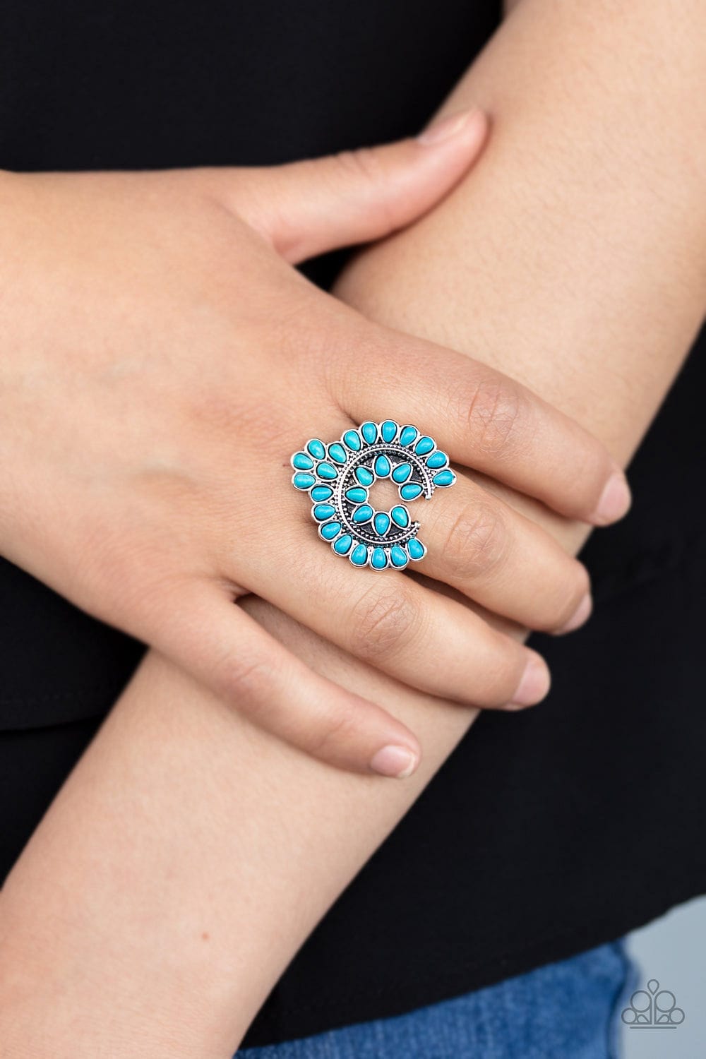 Paparazzi Accessories Ring Trendy Talisman - Blue